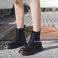 Dr/martens Classic 1460 Eight Hole Martin Boots nappa Soft Leather Women's Boots Dr. Martin British 