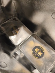急凍貓山王 + 黑刺榴槤 各400克 馬來西亞空運到港！採用真空包裝+液氮急凍鎖鮮！