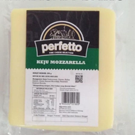 Keju Mozarella Chesee Perfetto 250 gr Asli Lumer Murah Halal enak Gurih