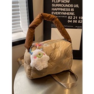 beg tangan wanita murah beg tangan wanita Autumn Winter Niche Design Crossbody Camera Cute Handbag