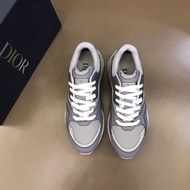 Dior Men Use Sneakers Inlaid with Cows and Reflective Shoes with Details Men Couples Casual Mesh Gra