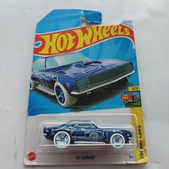 Hot wheels 67 camaro biru
