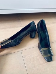 Roger vivier shoes ( 36.5)