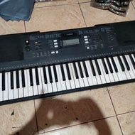 Keyboard yamaha psr e343 / alat musik / piano elektrik