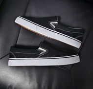 Vans Slip On black and white slip-on casual sports men's shoes women's canvas sneakers