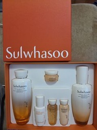 （有效期至29年7月7日）雪花秀 Sulwhasoo 護膚品套裝 禮盒 Essential Revitalizing set