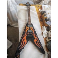 1997 ESP James Hetfield JH-1 "hot rod" Flying V Electric Guitar Red Flames Guitar Professional Guita