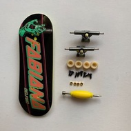 Tech deck fingerboard Santa Cruz skateboard 手指滑板