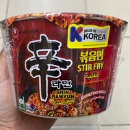 Nongshim Shin Ramyun Instant Noodle Cup / Instant Ramen Noodle Cup 103g