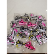 Sport shoes Simulation shoes keychain mini shoes keychain decorative