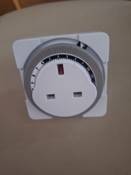 英規三腳電子定時器
