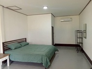อพาร์ตเมนต์ 1 ห้องนอน 1 ห้องน้ำส่วนตัว ขนาด 42 ตร.ม. – เกาะคอเขา (Koh Kho Khao Guest House : Air 1 B