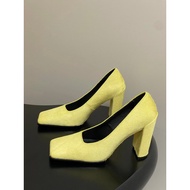 ALAIA Aria Thick Heel Square Toe Shoes
