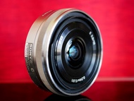 Sony SEL 16mm f/2.8 AF (SEL16F28) เป็นเลนส์ที่เหมาะทั้งสำหรับถ่ายในพื้นที่ภาพคับแคบหรือทิวทัศน์สุดอลังการ 24mm eq This ‘bokeh’ effect of the blurred background can be enhanced