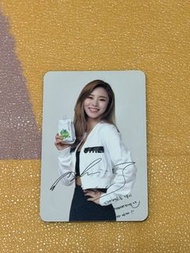 Wheein EB小卡