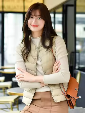 Women Sleeveless Winter Liner White Duck Down Jackets 2023 New Arrivals Female Office Lady Ultra Lig