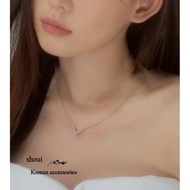 V Meaning | Clavicle Necklace