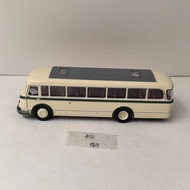 BREKINA 1/87 HO IFA H 6 B Yifa Bus Bus Bus Model Plastic Material 31 Out of Print Car Model