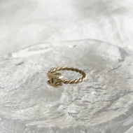【日本直送 名牌中古包】CHANEL 香奈兒 戒指 金色 雙 C logo 扭轉 vintage 古董 whweu6