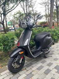 Vespa 衝刺150 abs