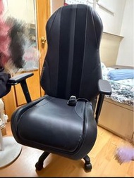 Osim 電競按摩椅