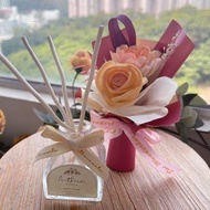 【香港花藝工作室】索拉花擴香瓶禮盒 - 晨霧梨紙(粉色花束)