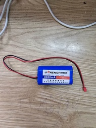 Pin 18650 37v và 7.4v - 8000mAh giá 1 viên