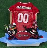 NFL San Francisco 49Ers PET GIFT BOX with 2 Licensed DOG TOYS, 1 Logo-engraved NATURAL DOG TREAT, 1 