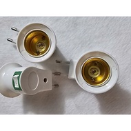 The night light holder has a switch to install the night light on and off the light