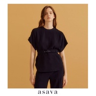 [asava ss23] Alisha Belt Blouse เสื้อผู้หญิง แขนสั้น แต่งแขนเสื้อ คอกลม แต่งคาดเข็มขัด ซิปหลัง