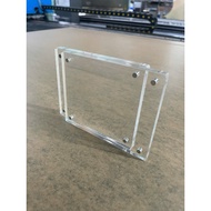 A4 magnetic photo frame - 10mm thick (2 20mm panels) - photo inside the frame.