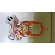 😊 NEW STOCK😊  MOXOM FAST CHARGE 2USB PORTS WITH CABLE 2.4A#o