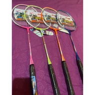 LOKAL Local badminton racket 20lbs