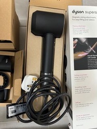 (換抽濕機）Dyson hd08 風筒