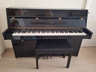 Yamaha C108 立式鋼琴