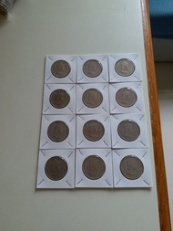 香港:前殖民地:(大一元硬幣):女皇頭:全部1974年:共12個