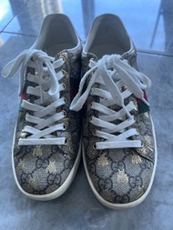 GUCCI 小蜜蜂鞋Padlock small GG bees