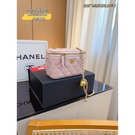With Airplane Gift Box
 Cosmetic Bag Super Hot Fashion Single Fine Workmanship Hardware Let You Whether It Can Be Back in Summer or Winter Door Is It Cost-Effective Super High Casual Concave Shape All Beautiful Street Shooting Cool to Explode Size: 16 *