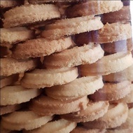 KUE VANILLA RING MONDE BUTTER COOKIE DANISH MURAH KILOAN