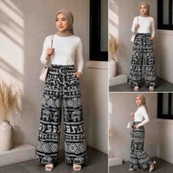 Culottes trousers L.XL.XXL. For sizes L, teenagers, suitable for height 157 cm, maximum height of th