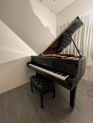 Yamaha C1 三角琴房 租借服務