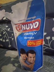 Nuvo Sabun Cair 825ml