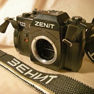 KMZ ZENIT-122 35 毫米膠卷單眼相機機身帶賓得 M42 鏡頭卡口俄羅