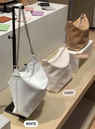 WOVE - Plumpy Hobo Bag กระเป๋าสะพายข้าง ทรงโฮโบ