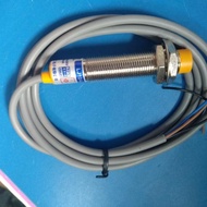 - Magnetic shower LJ12A3-4-Z/BX electric 6-36v