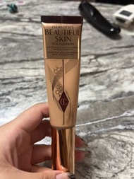 charlotte tilbury 粉底液 6C