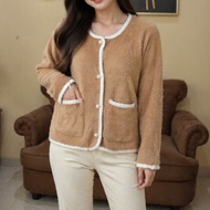 Premium Knit Cardigan – Warm Beige ELEGAN
