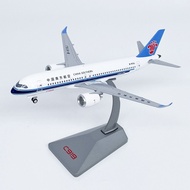 Simulated Boeing B737-800 Model B-5678 Display