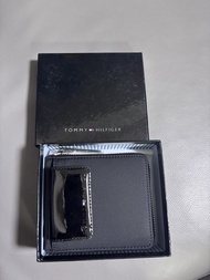 Tommy Hilfiger 拉鏈銀包