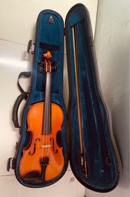 德國製4/4 小提琴。karl hofner  model 11   Full size violin/bow/case